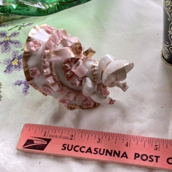 ⚜️ Lefton Bloomer Girl K1412, Vintage Porcelain Figurine NVC - Picture 2 of 16